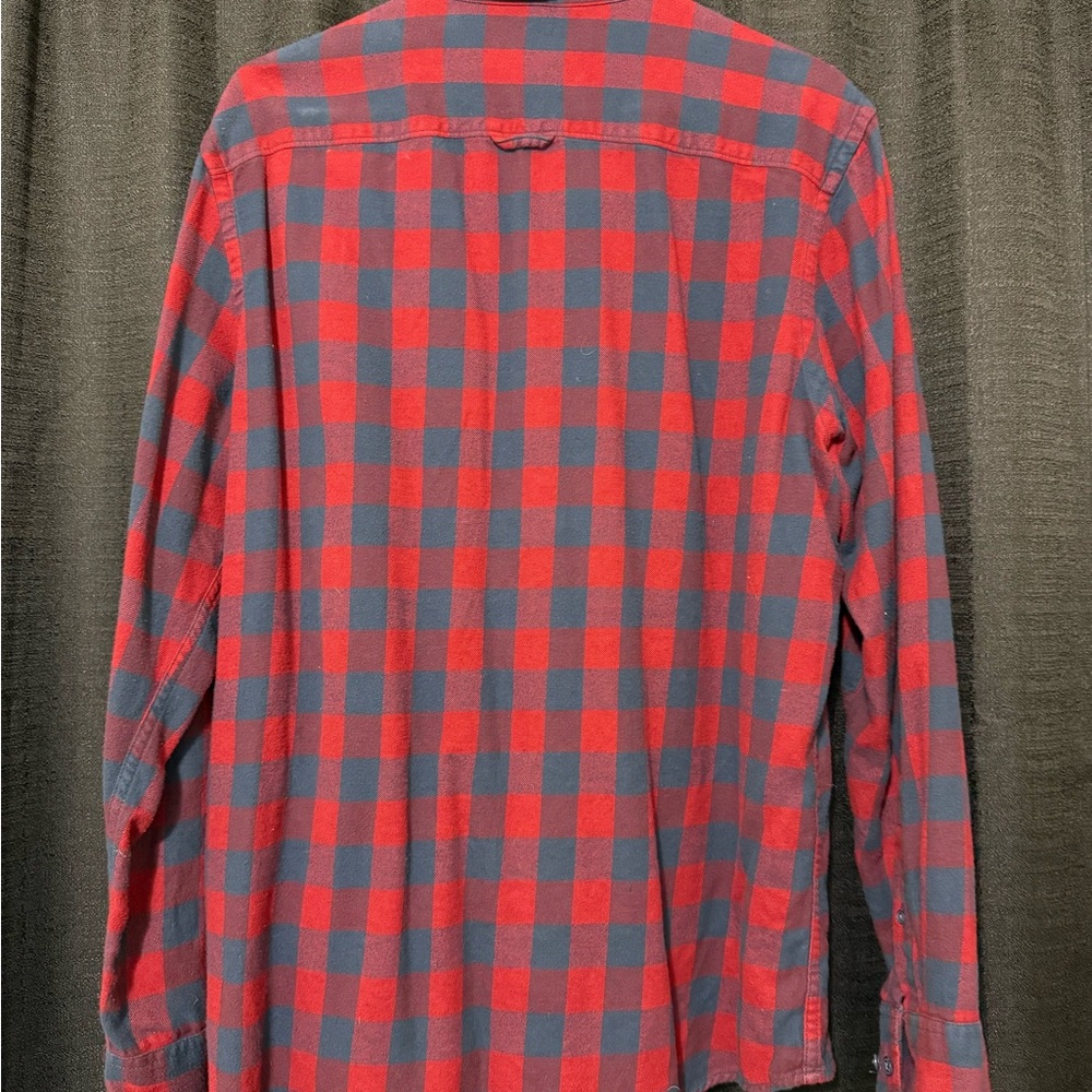 Classic Red and Blue Checkered Men's Shirt - Picture 2 of 3